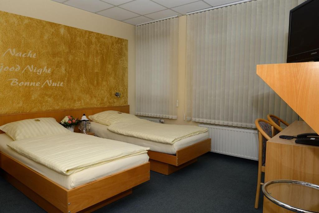 Hotel Alberga Метманн Номер фото